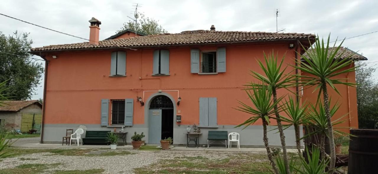 Agriturismo La Riccardina บูดริโอ ภายนอก รูปภาพ